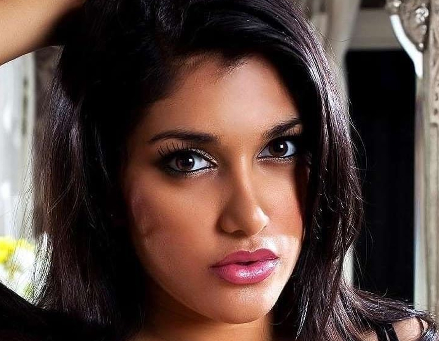 Leah Jaye